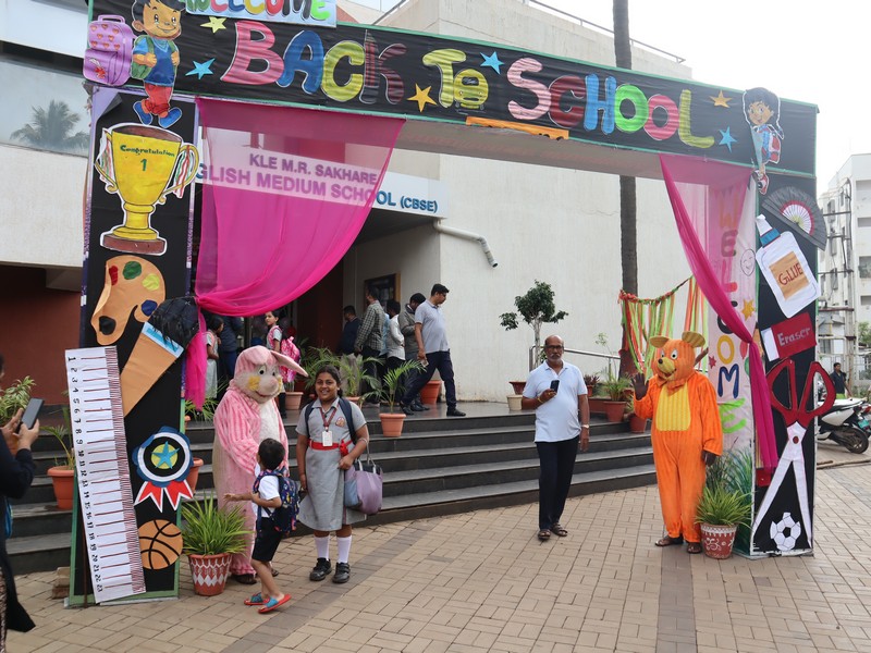 A Grand Welcome Back at KLE M.R. Sakhare CBSE School!