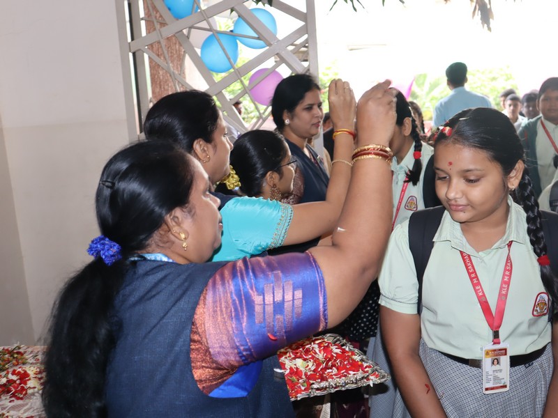 A Grand Welcome Back at KLE M.R. Sakhare CBSE School!