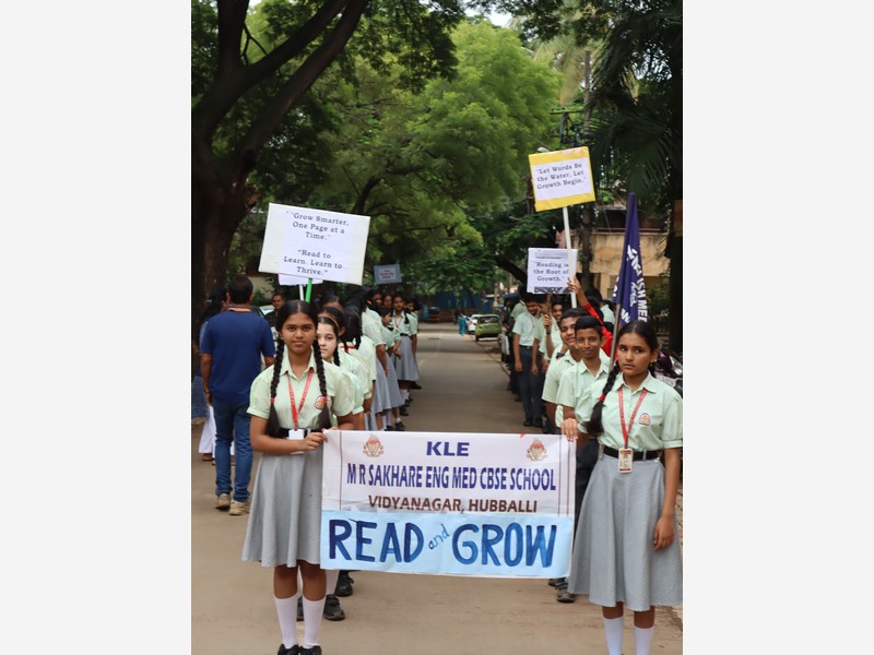 Read and Grow - A Marathon of Minds and Miles!