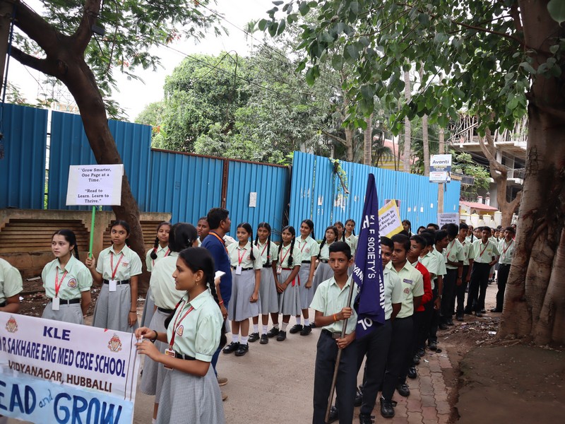 Read and Grow - A Marathon of Minds and Miles!