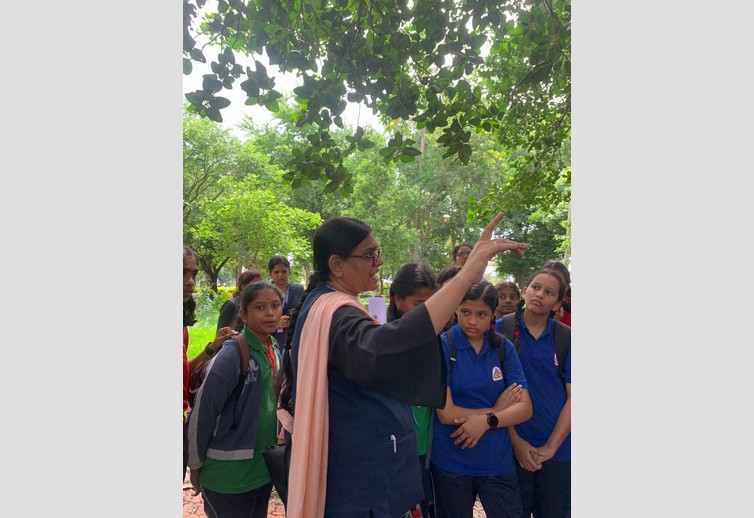 Visit to Dharwad Agricultural Science University